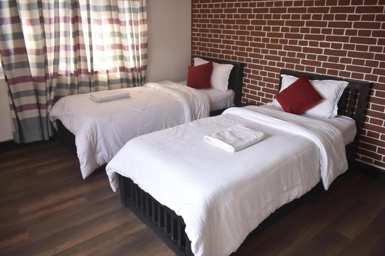 Cocina Mitho Chha Bnb Kathmandu Buitenkant foto