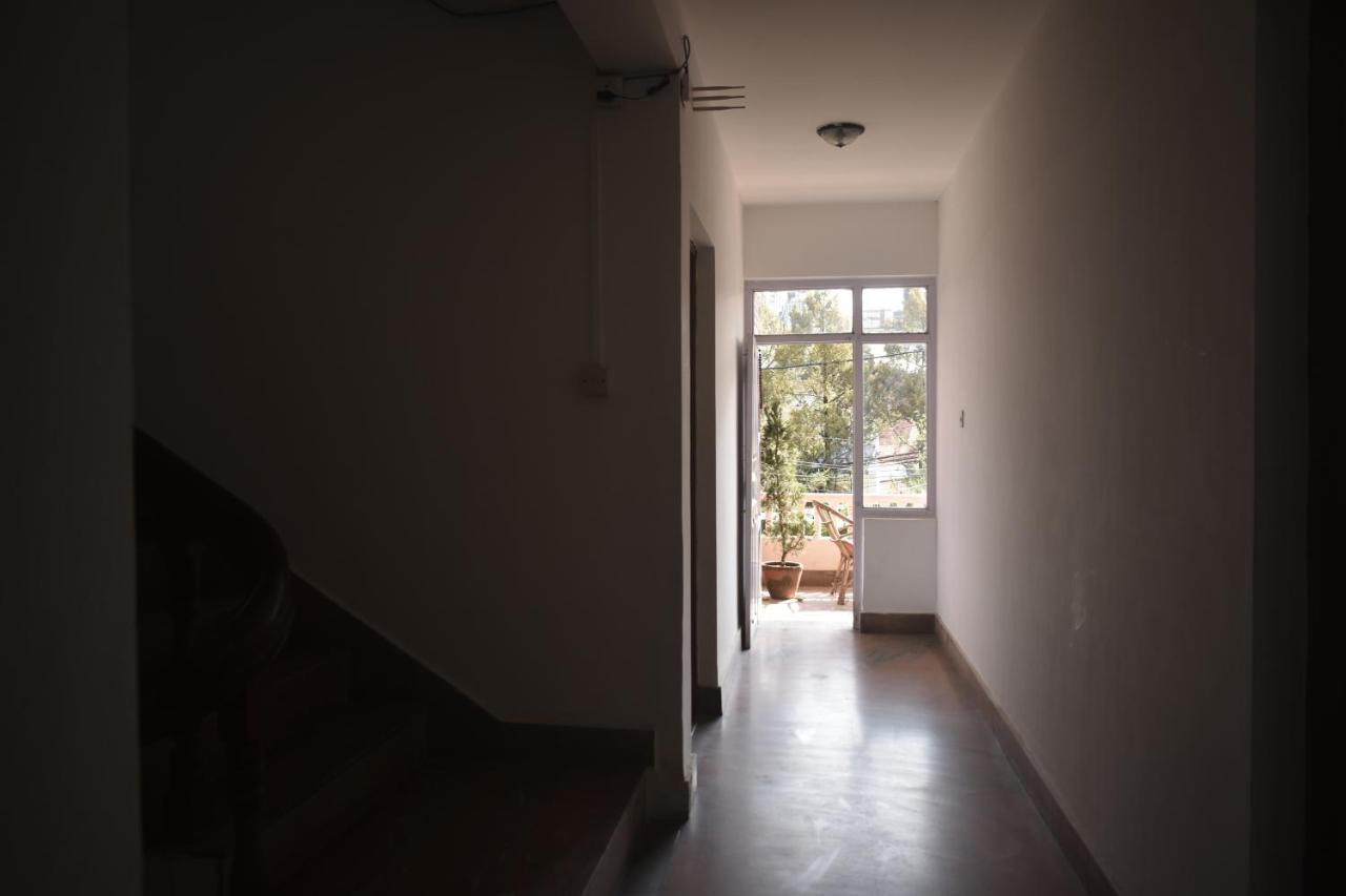 Cocina Mitho Chha Bnb Kathmandu Buitenkant foto