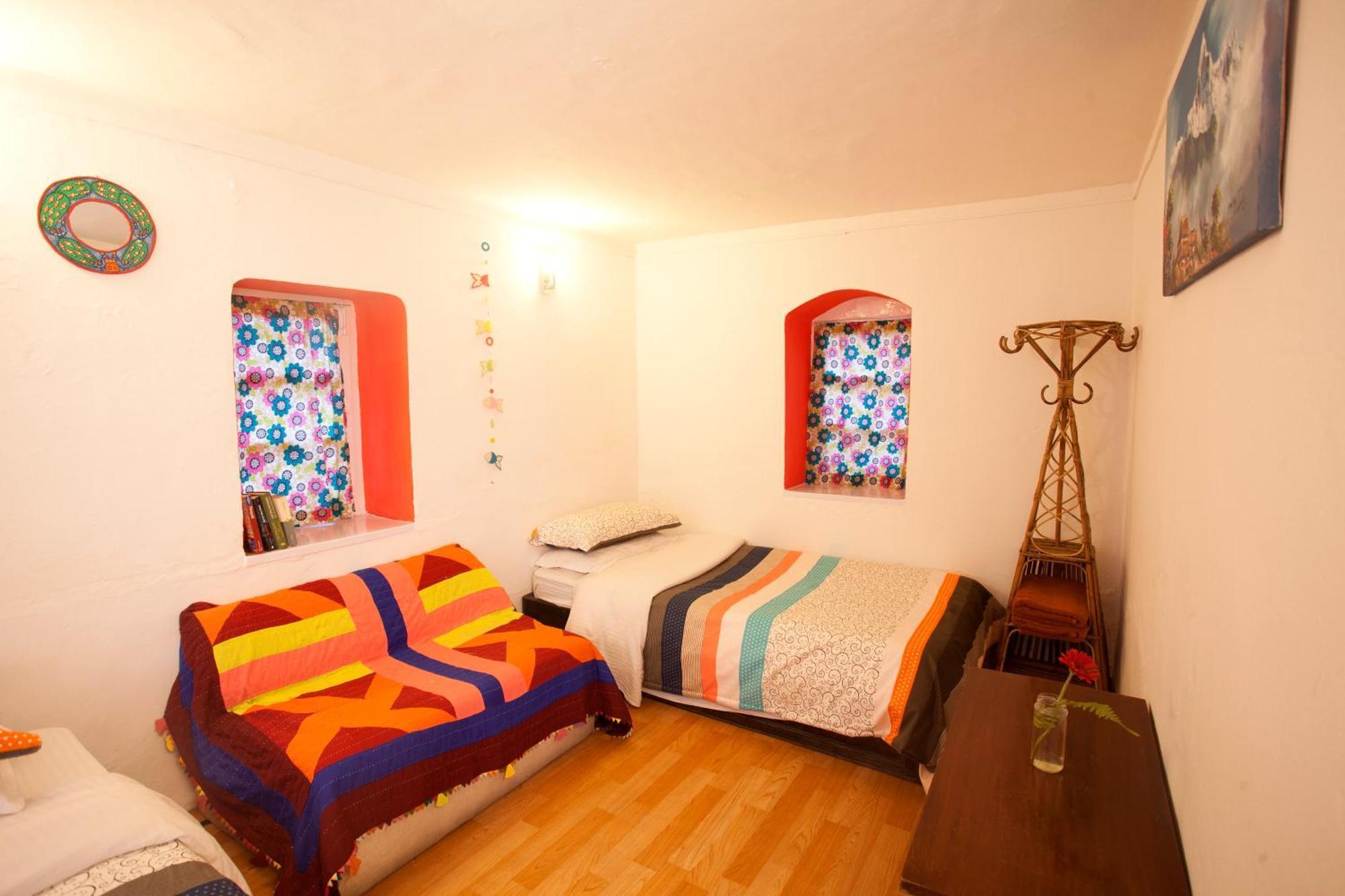 Cocina Mitho Chha Bnb Kathmandu Buitenkant foto