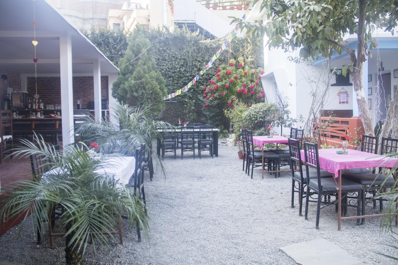 Cocina Mitho Chha Bnb Kathmandu Buitenkant foto