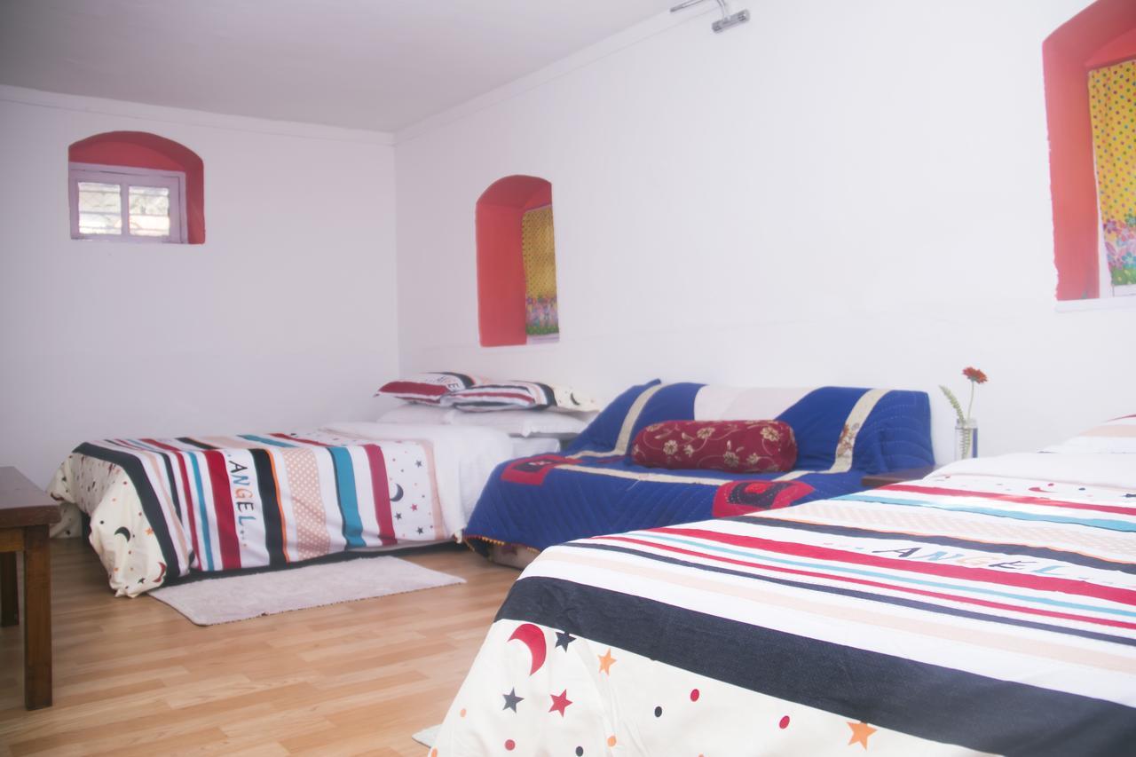 Cocina Mitho Chha Bnb Kathmandu Buitenkant foto