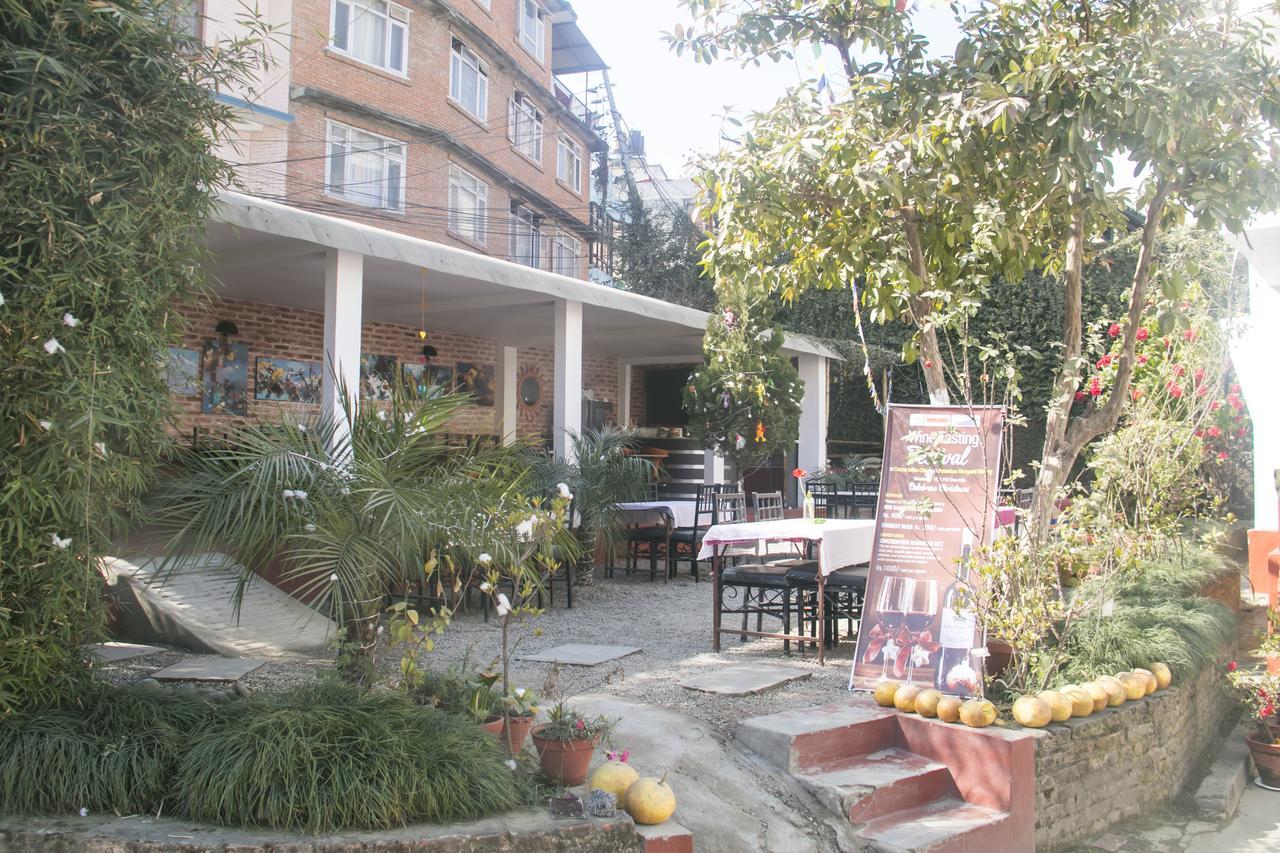Cocina Mitho Chha Bnb Kathmandu Buitenkant foto