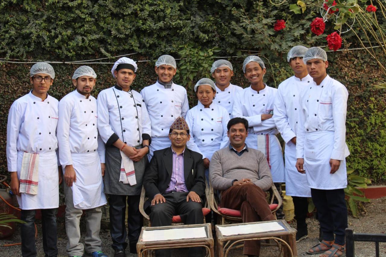Cocina Mitho Chha Bnb Kathmandu Buitenkant foto