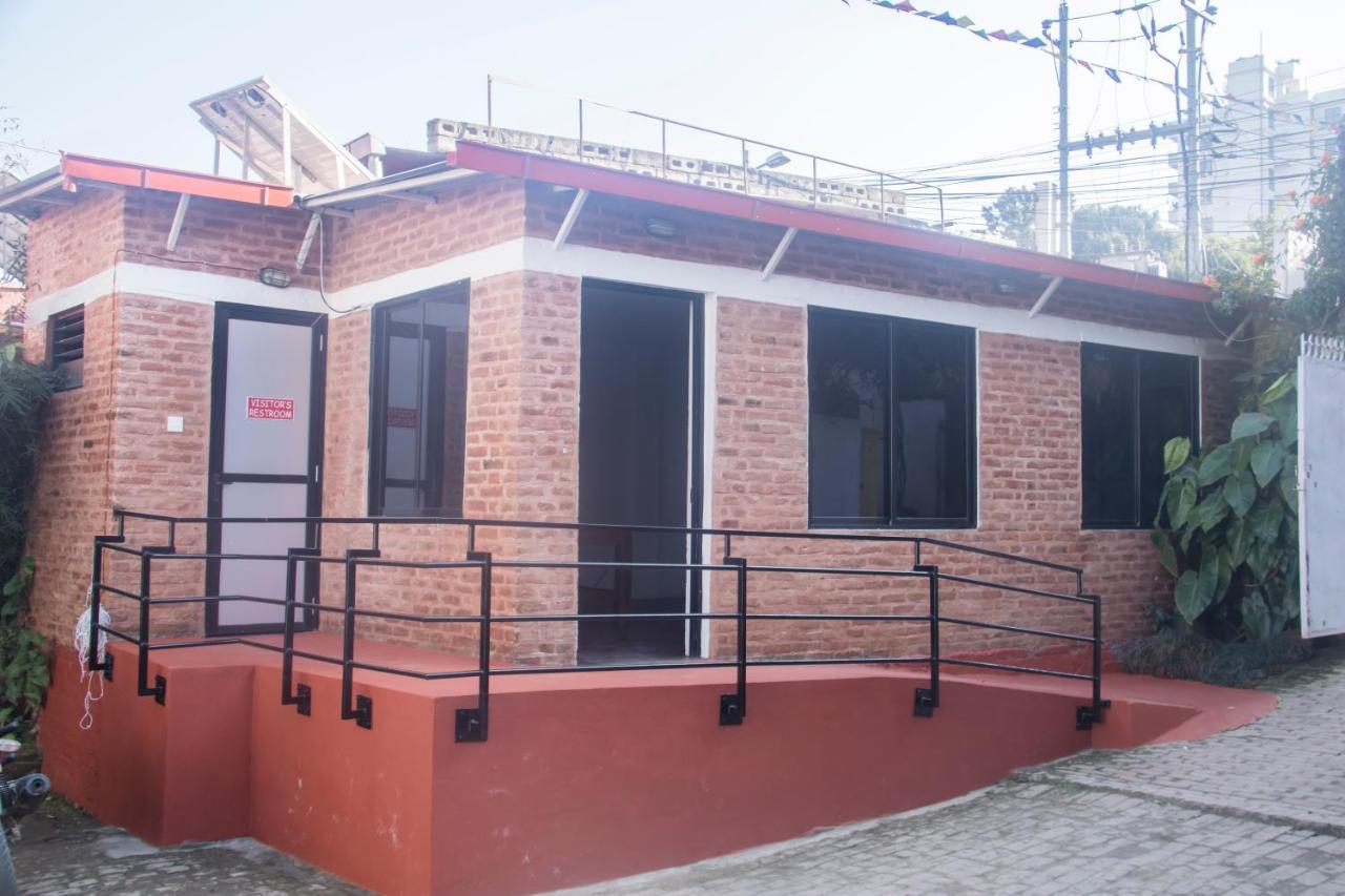 Cocina Mitho Chha Bnb Kathmandu Buitenkant foto