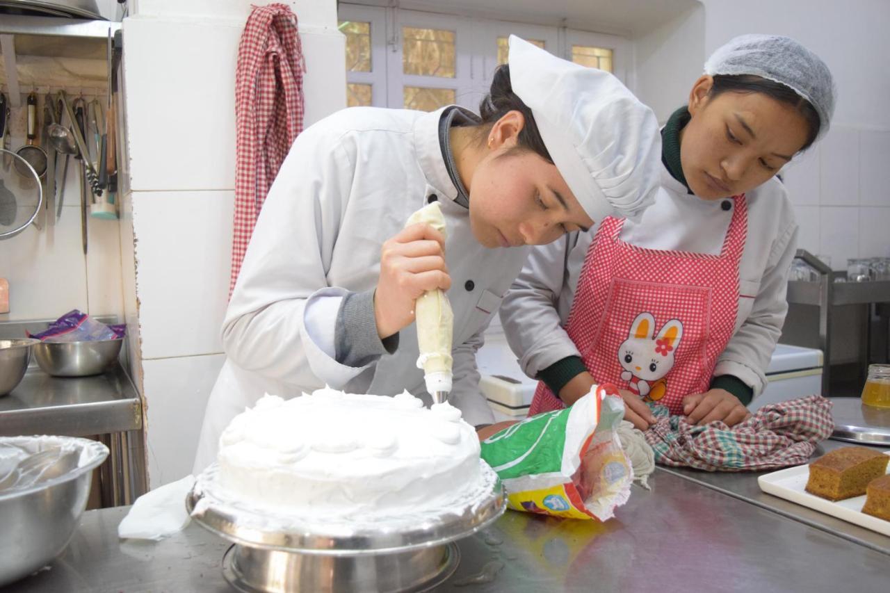 Cocina Mitho Chha Bnb Kathmandu Buitenkant foto